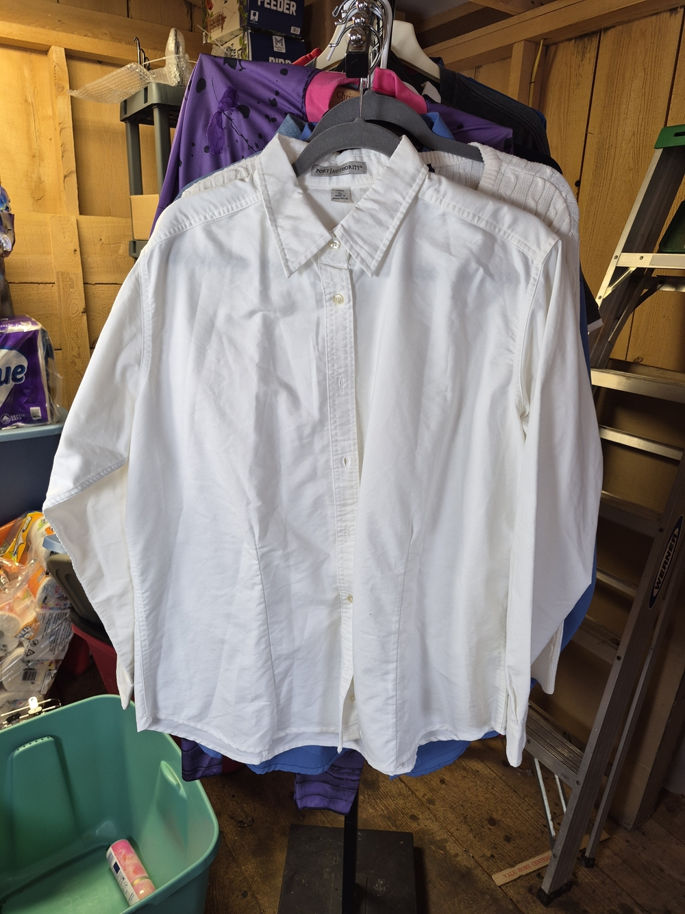 Classic White Button-Down Shirt - Women's Relaxed Fit Bin 61